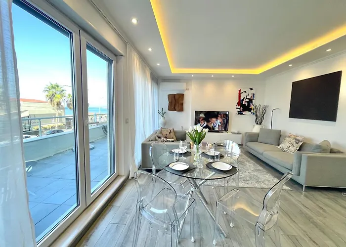 Durres Currila Relax Beach Lifestyle